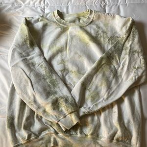 Urban Outfitter pullover crew neck